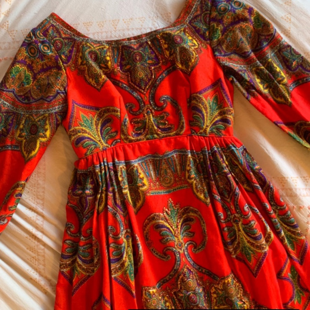 Beautiful Vintage Long Sleeve Empire Waist Dress